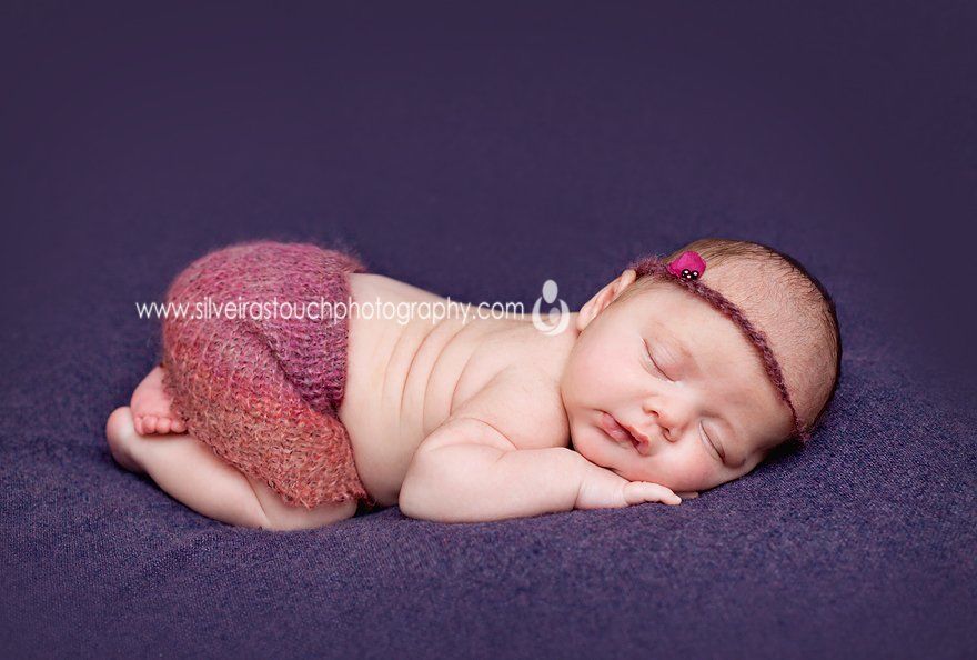 sweet precious 4 week old Livingston nj infant photography
