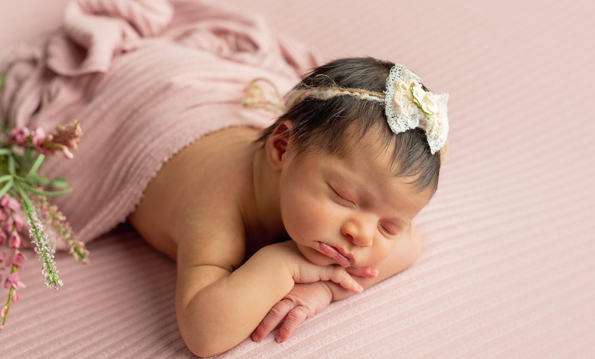 newborn baby photo shoot