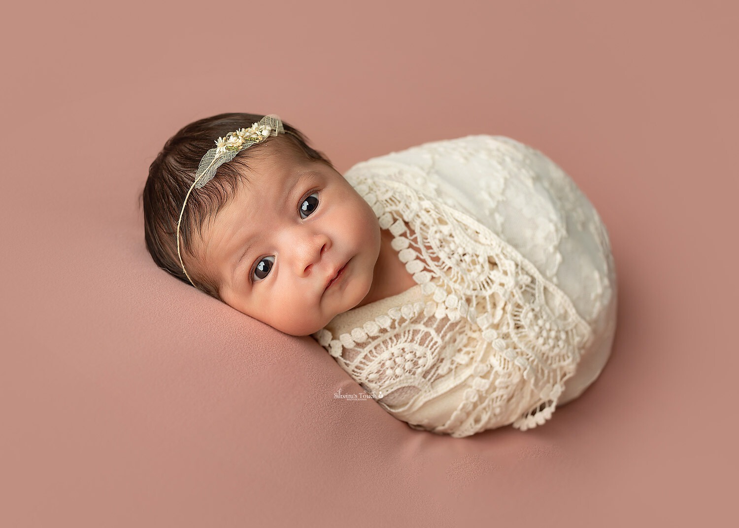 Baby newborn session Pia