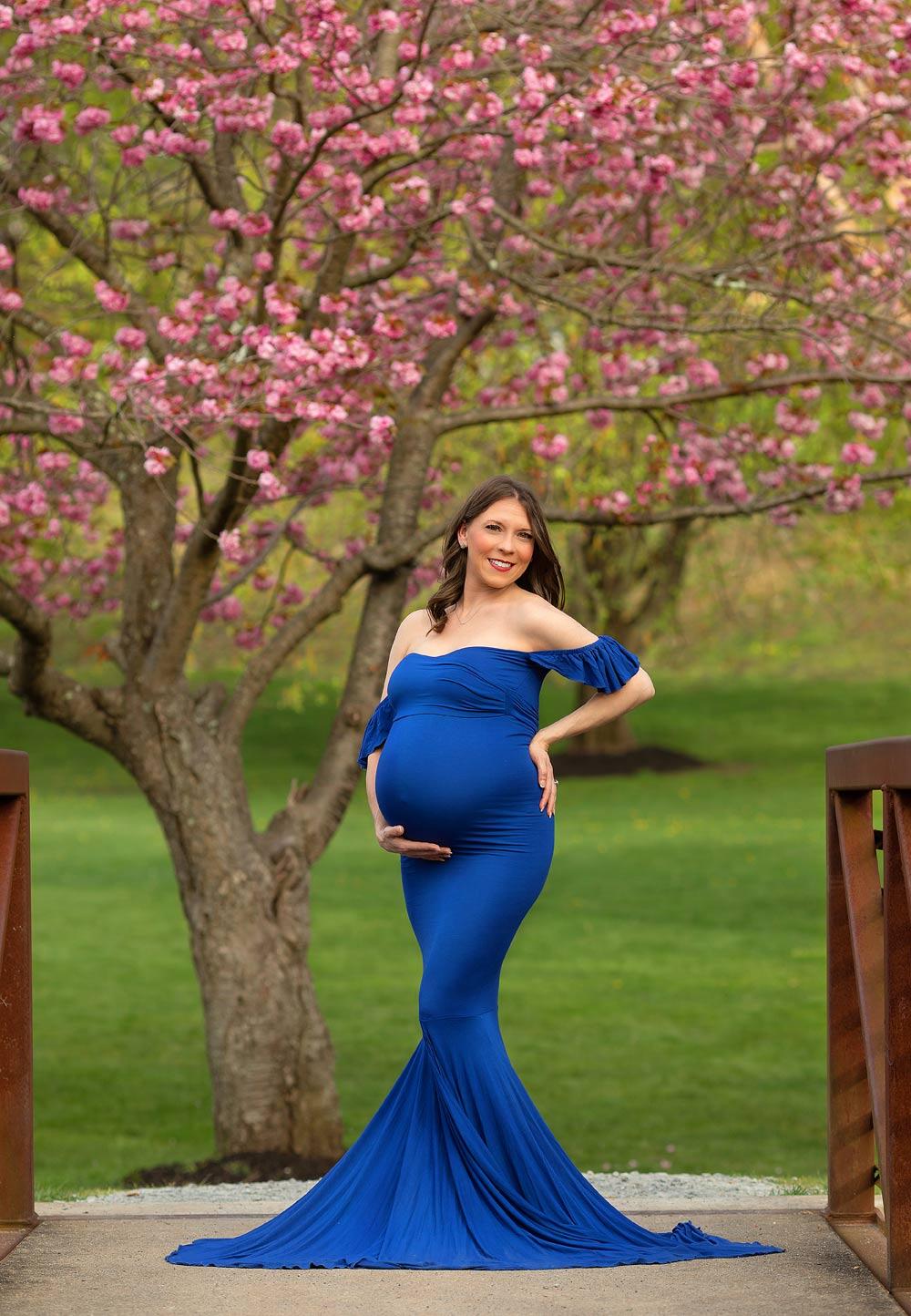 outdoor maternity photography session NJ